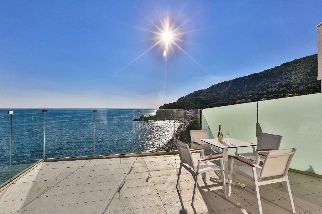 Hotel Rivijera Petrovac Kültér fotó